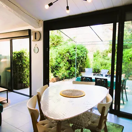 Gasspon - Golfe De St-tropez - Mazet Dans Domaine Prive Avec Piscine Et Tennis Dom wakacyjny