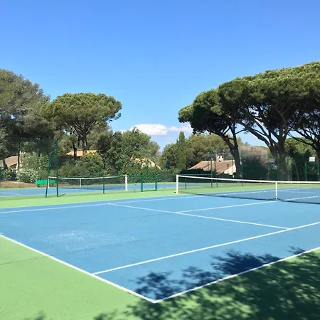 Gasspon - Golfe De St-tropez - Mazet Dans Domaine Prive Avec Piscine Et Tennis * Cogolin